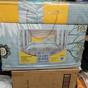 Glory Home Collection King Comforter Set in Gray and Yellow